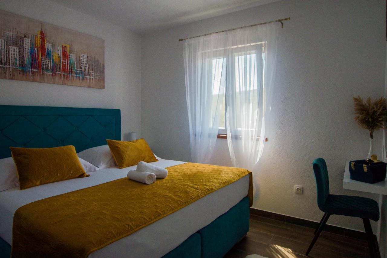 Holiday Home Moliva Sitno Donje Kültér fotó
