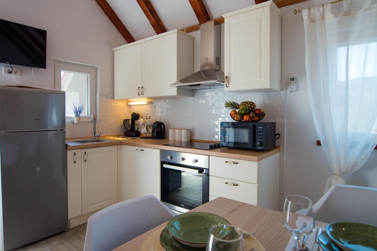 Holiday Home Moliva Sitno Donje Kültér fotó
