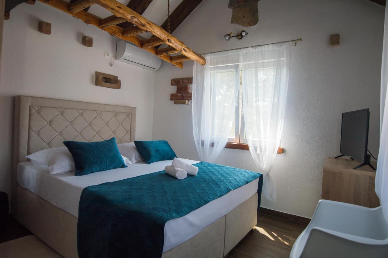 Holiday Home Moliva Sitno Donje Kültér fotó