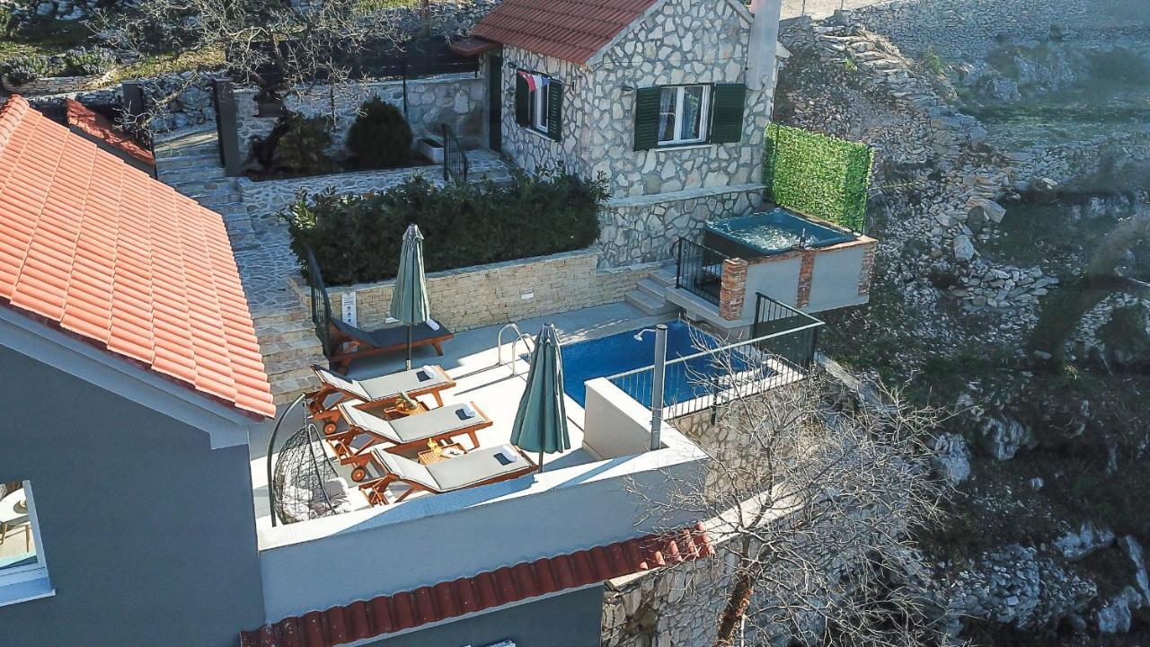 Holiday Home Moliva Sitno Donje Kültér fotó