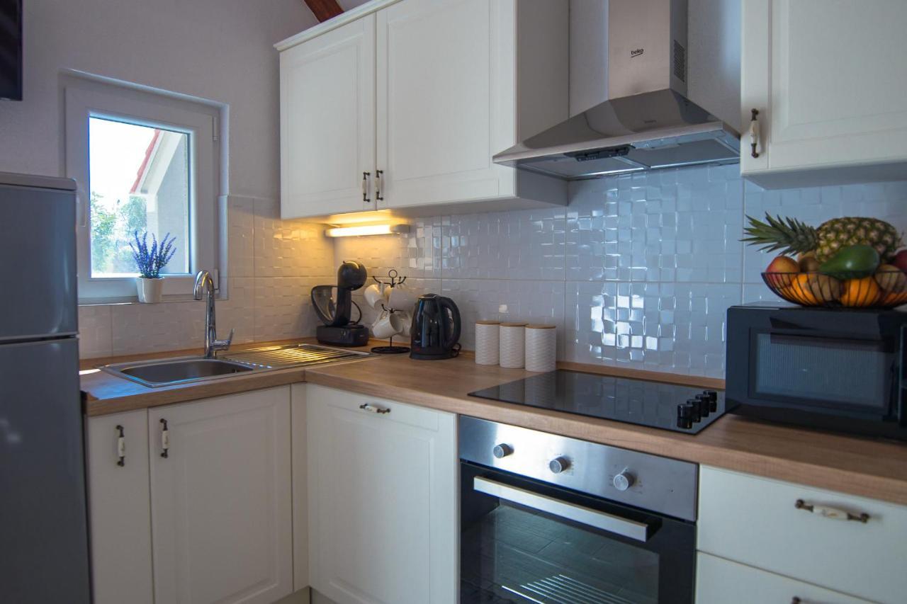 Holiday Home Moliva Sitno Donje Kültér fotó