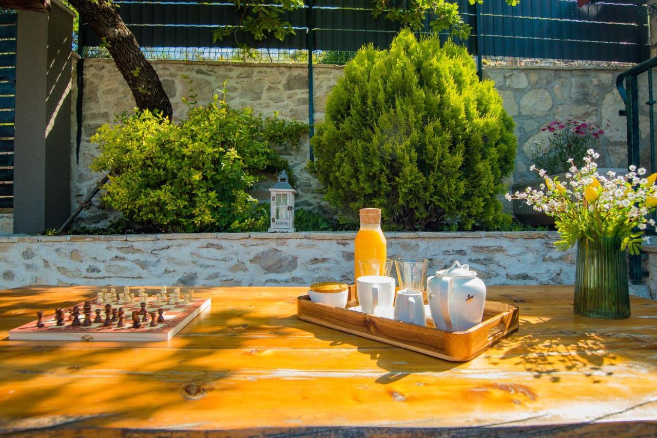 Holiday Home Moliva Sitno Donje Kültér fotó