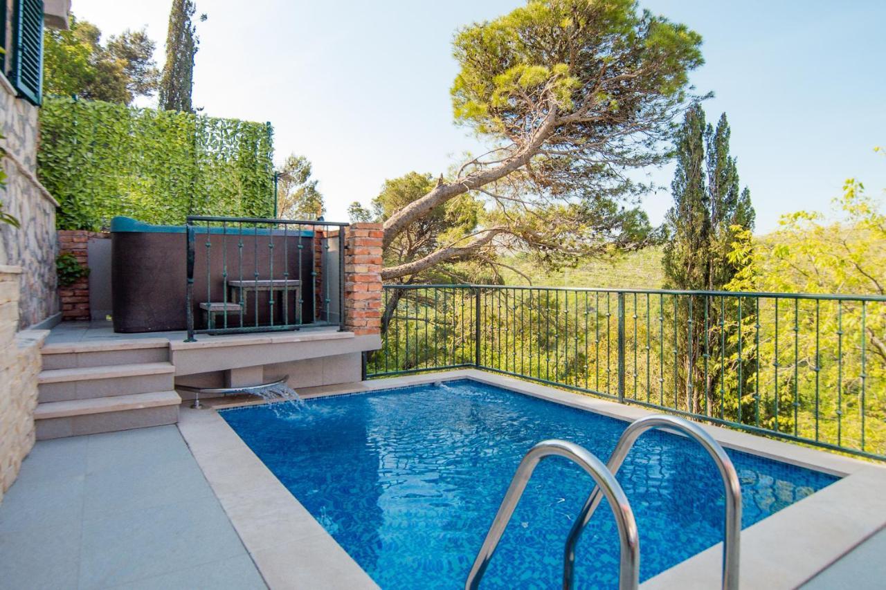 Holiday Home Moliva Sitno Donje Kültér fotó